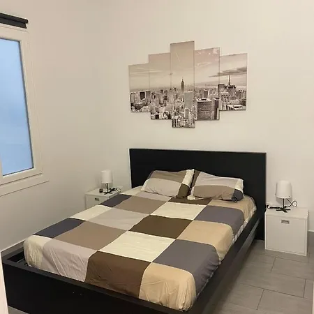 Amplio En Donostia-san Sebastian Сан-Себастьян